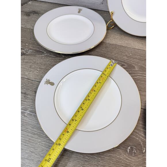 Wedgwood Vera Wang 9” Pineapple Gray Gold Trim Accent Salad Plate-Set Of 5 - Picture 4 of 6